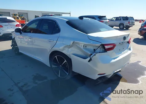 2020 Toyota Camry Xse z USA, uszkodzony, nr VIN 4T1K61AK8LU396331